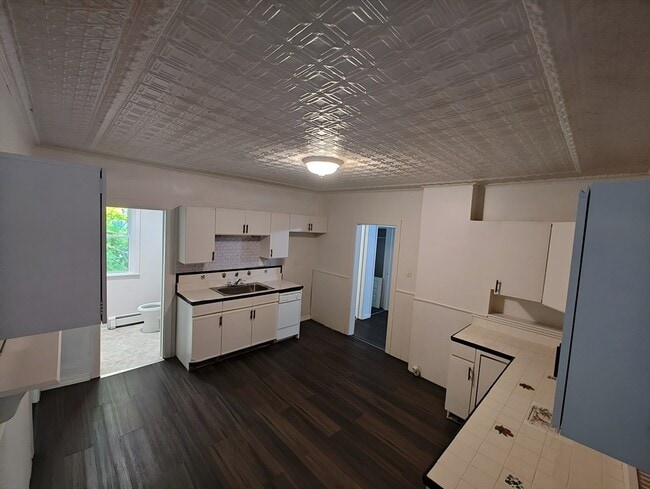 Photo - 74 Linden St