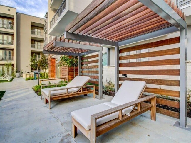 Photo - Westerly 360