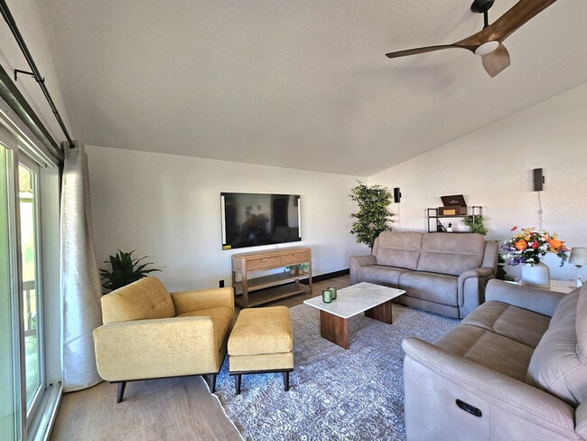 Building Photo - 4780 S Polderland Way Unit ID1472648P