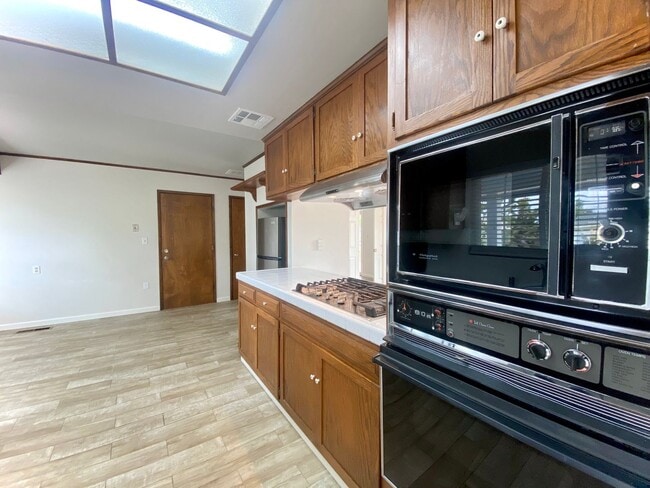 Photo - Lovely 3-bedroom home for rent in Fremont! – Glenmoor Neighborhood!