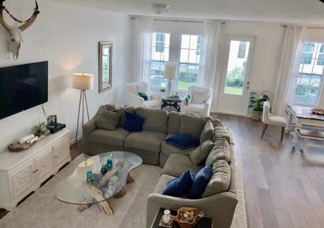 Photo - 2583 Circolo Ln.