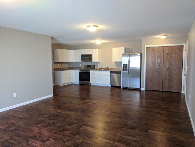 Photo - Westfield Apartments