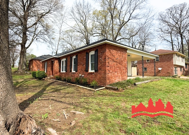 Photo - 3270 Fairbanks St