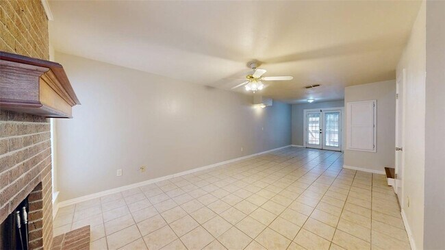 Photo - 1904 Dartmouth St Unit O-4