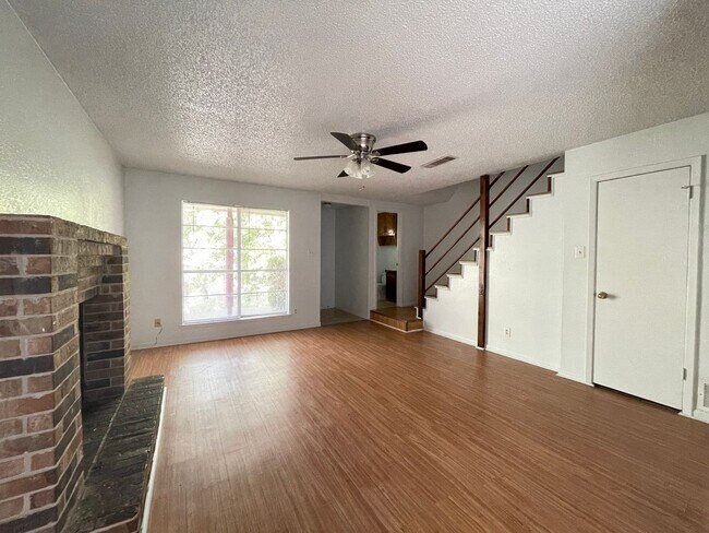 1704 Bundrant Dr Unidad A