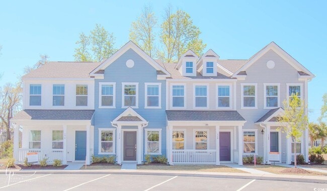 Photo - 172 Crescent Wy Townhome