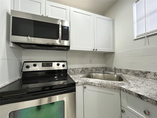 Photo - 6950 NW 8th Ave Unit 3