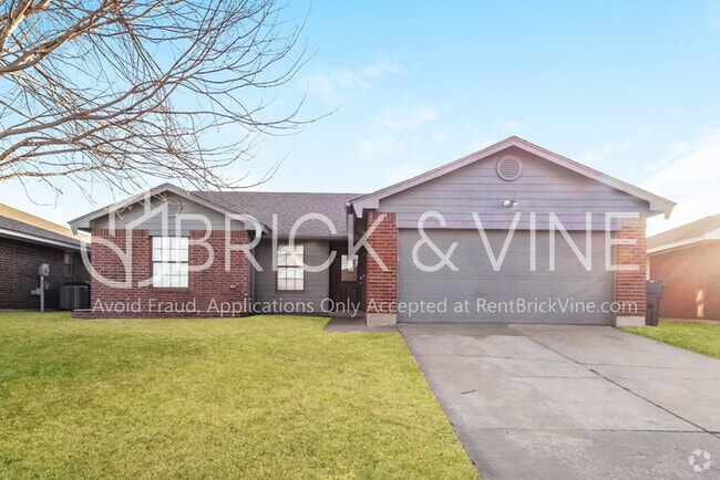 Building Photo - 108 Woodgate Dr Rental
