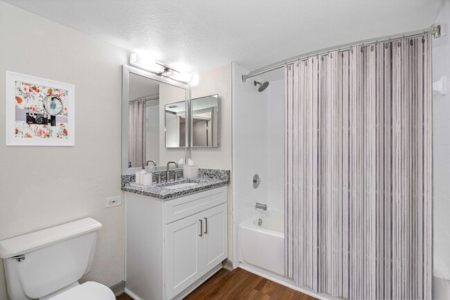 Photo - Cortland Lake Howell