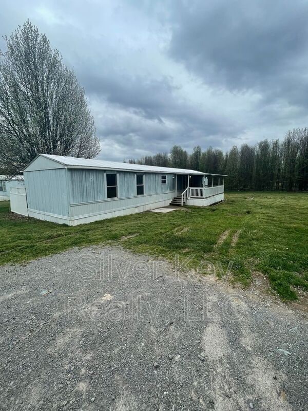270 Co Rd 213