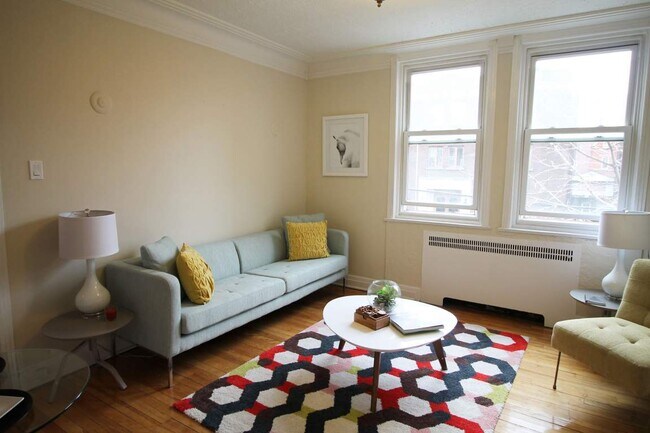 Photo - 335 Metcalfe