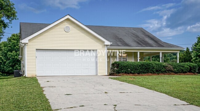Photo - 200 Falcon Ridge Dr