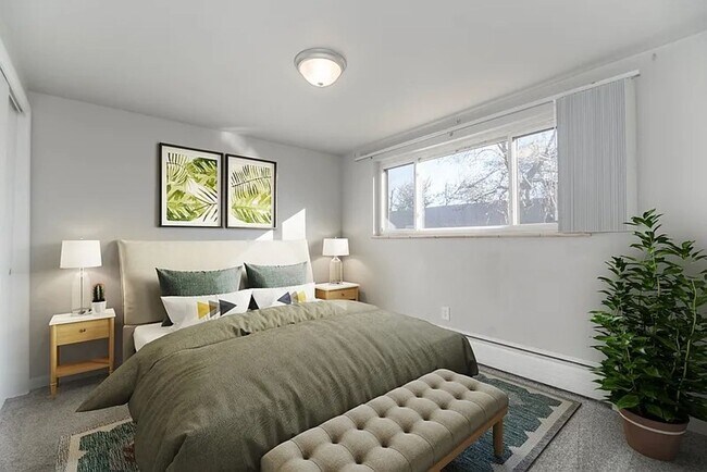 Photo - Miller Court Apartments - Security Deposit As Low As $0! LIMITED TIME 1-Month Free! Unit 688 - 1