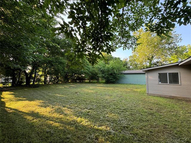 Photo - 2004 Throckmorton St