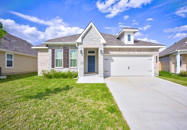 Building Photo - 2206 Hall of Fame Ct