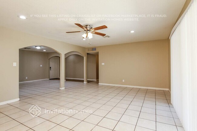 Photo - 6717 W Hazelwood St