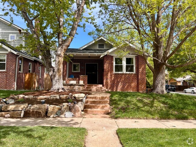 Building Photo - $0 DEPOSIT OPTION. 3BED/2BATH CHARMING HOM... Rental