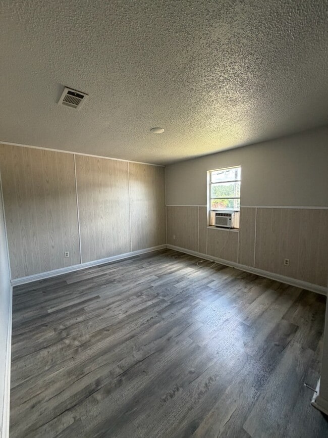 216 Horton Dr
