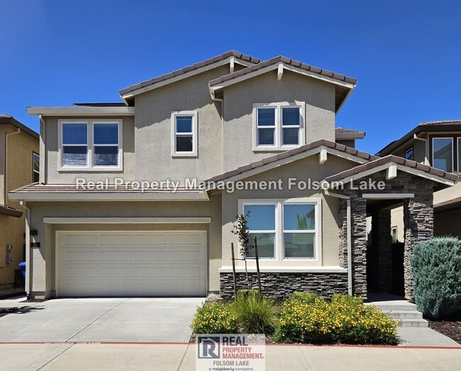 Building Photo - Coming Soon - Large 4 Bedroom home near Folsom High and Intel