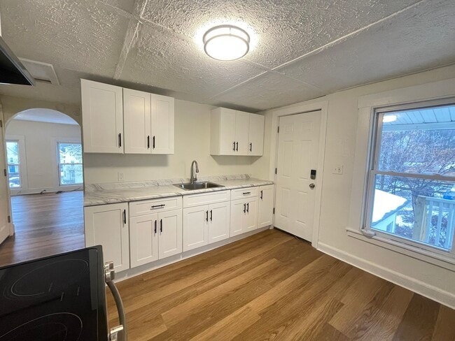 Photo - 33 Malvern St Unit 3