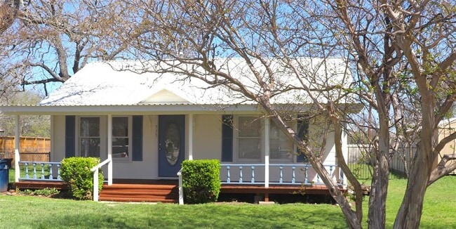 Photo - 535 W Vaughan St