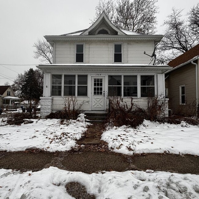 Building Photo - Brad's Palooza Unit Brad's Palooza Down