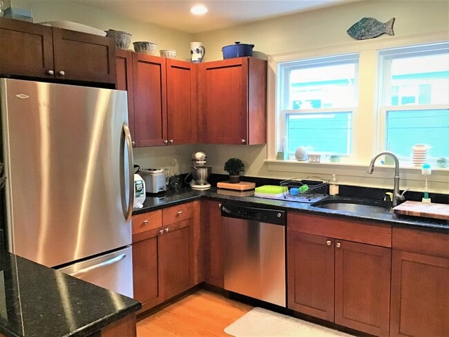 Photo - 60 Magnolia Ave Unit 2