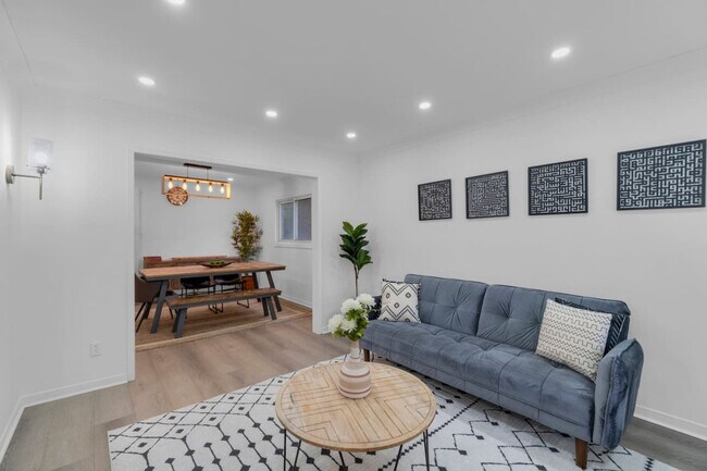 Photo - 1963 Roy Ivor Crescent Unité SI ID1403765P