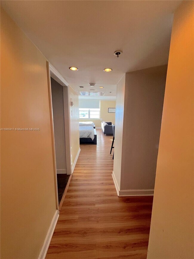 Photo - 100 Lincoln Rd Unidad 1116