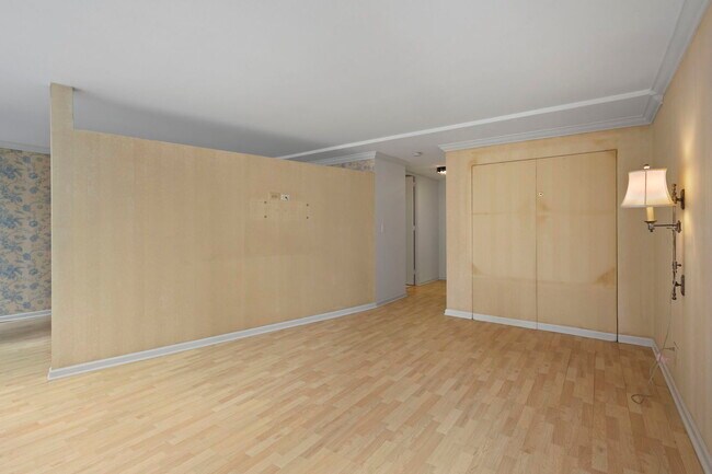 Photo - 233 E Erie St Unit 1403