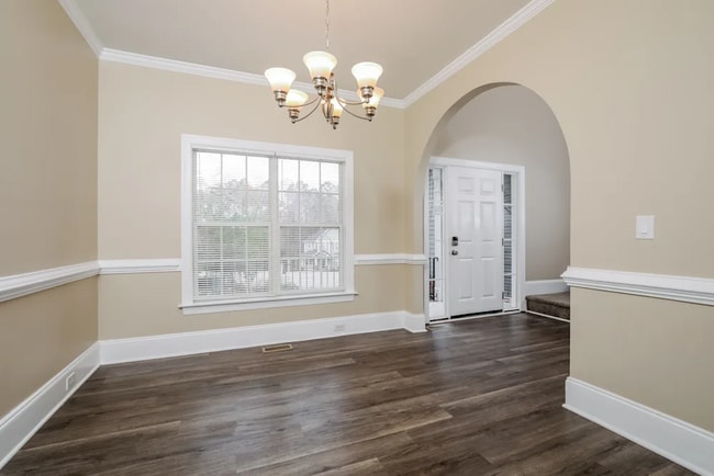 Photo - 67 Crabapple Ln