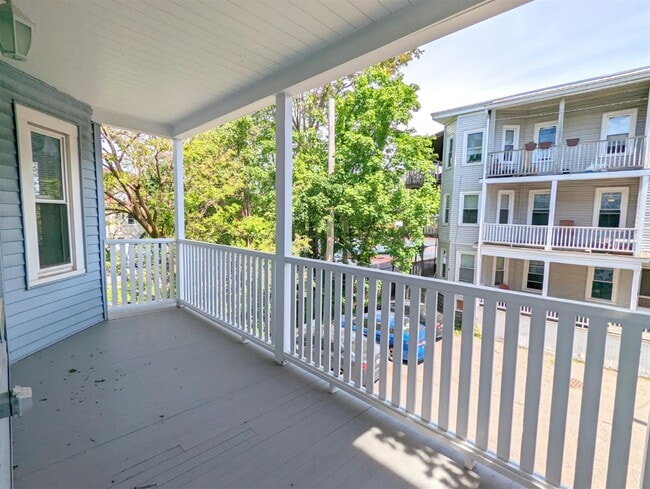 Photo - 8 Lowell Cir Unidad 2