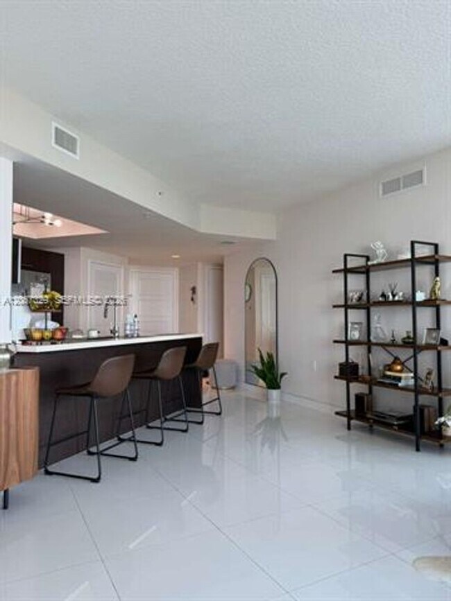 Photo - 200 Sunny Isles Blvd