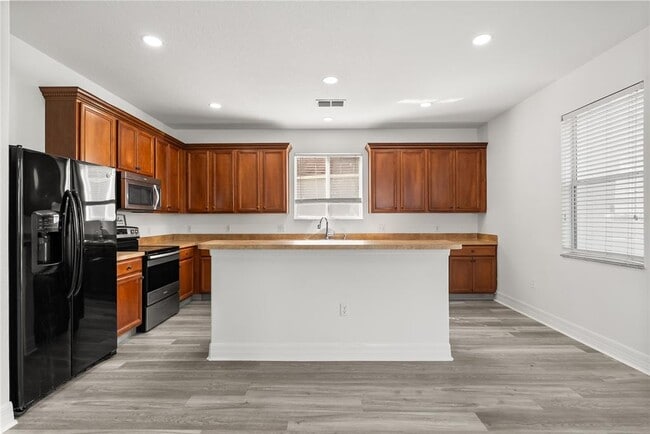 Photo - 1073 Berkeley Dr