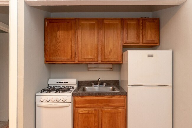 Photo - 3824 N Fremont St Unit 802