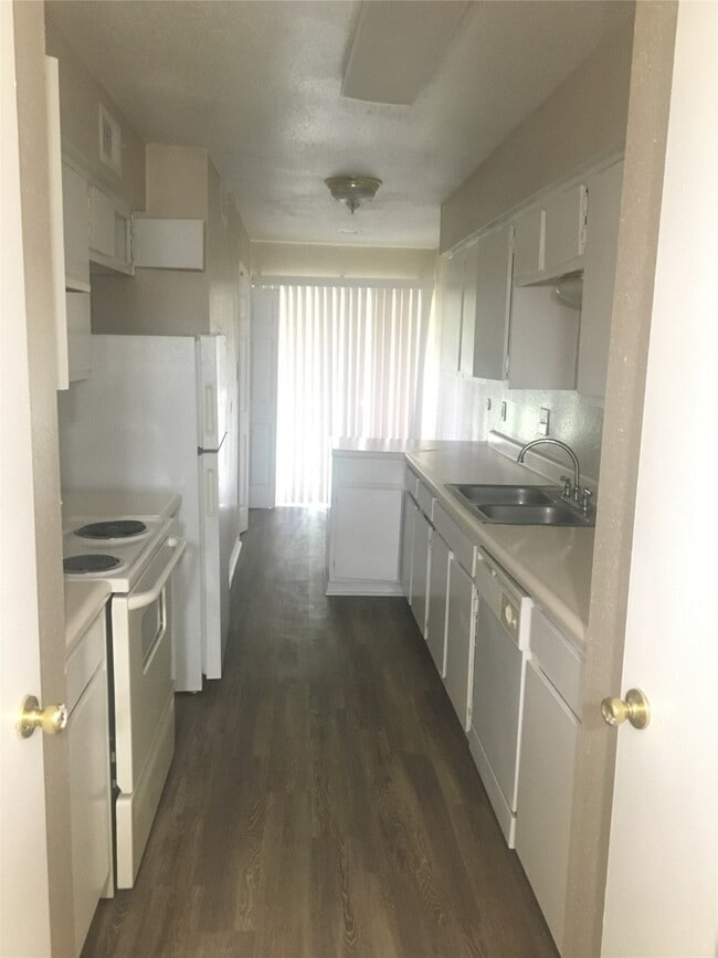 Building Photo - 6200 W Tidwell Rd Unit 602 Rental