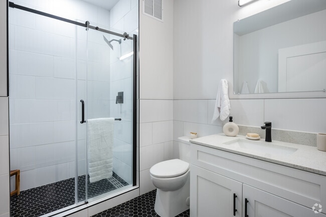 1BR, 1BA - 659SF