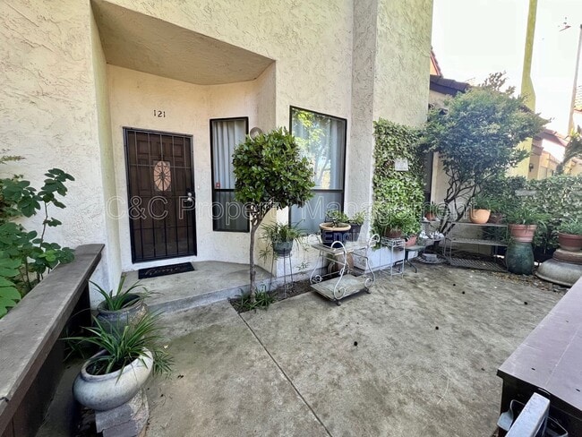 Photo - 2890 Huntington Blvd Unit Apt 121