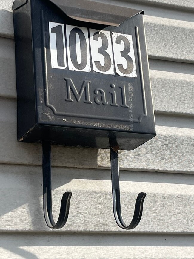 Photo - 1031 Euclid Unit 1033 Euclid