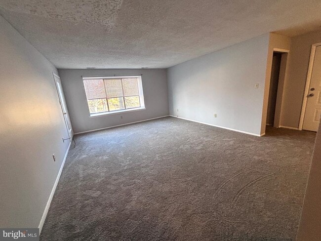 Photo - 4810B Aberdeen Dr