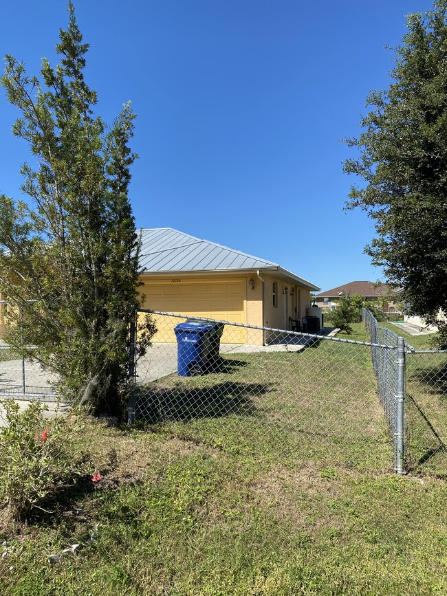 12120 Granada Dr Unit 1