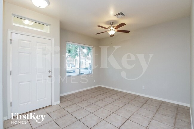 Photo - 113 N Warren St