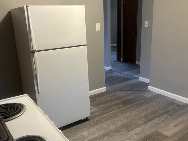 Photo - 2455 5th Ave