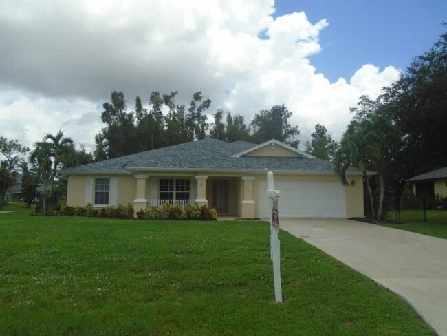 Building Photo - 6788 Abbott St Rental