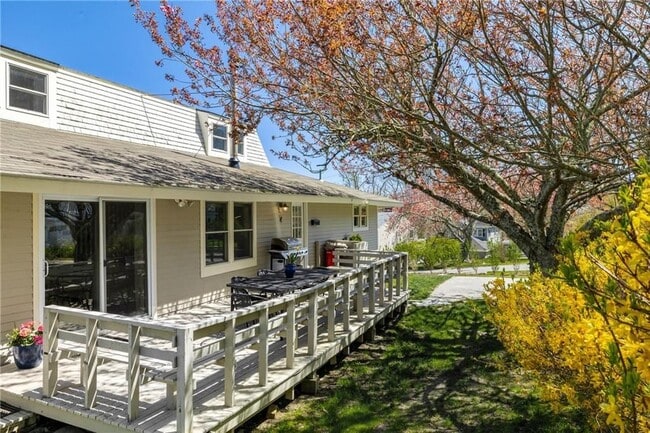 Photo - 7 Cowsill Ln