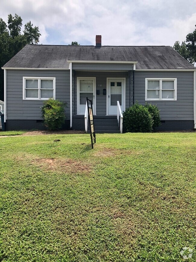 Building Photo - 118 E Edgewood Dr Unit L/S Rental