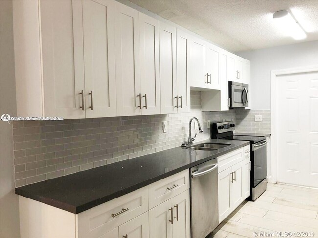 Photo - 1235 NE 3rd Ave Unit 1