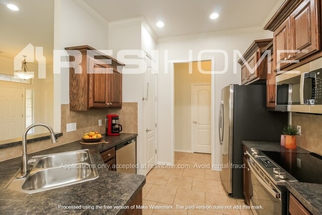 Photo - 509 Crestland Dr