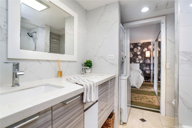 Photo - 444 Nhua St