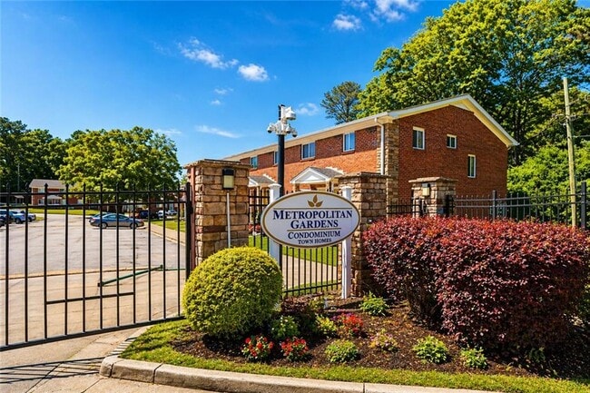 Building Photo - 3751 M.L.K. Jr Dr SW Unit C2